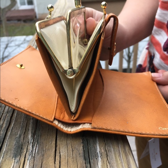 ✨Vintage Leather Wallet ✨ - Picture 5 of 6