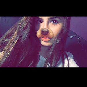 Meet your Posher, Brianna