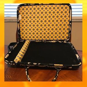 ‼️‼️75% off ‼️‼️ Vera Bradley laptop bag