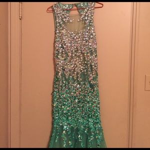 PROM DRESS/FORMAL DRESS