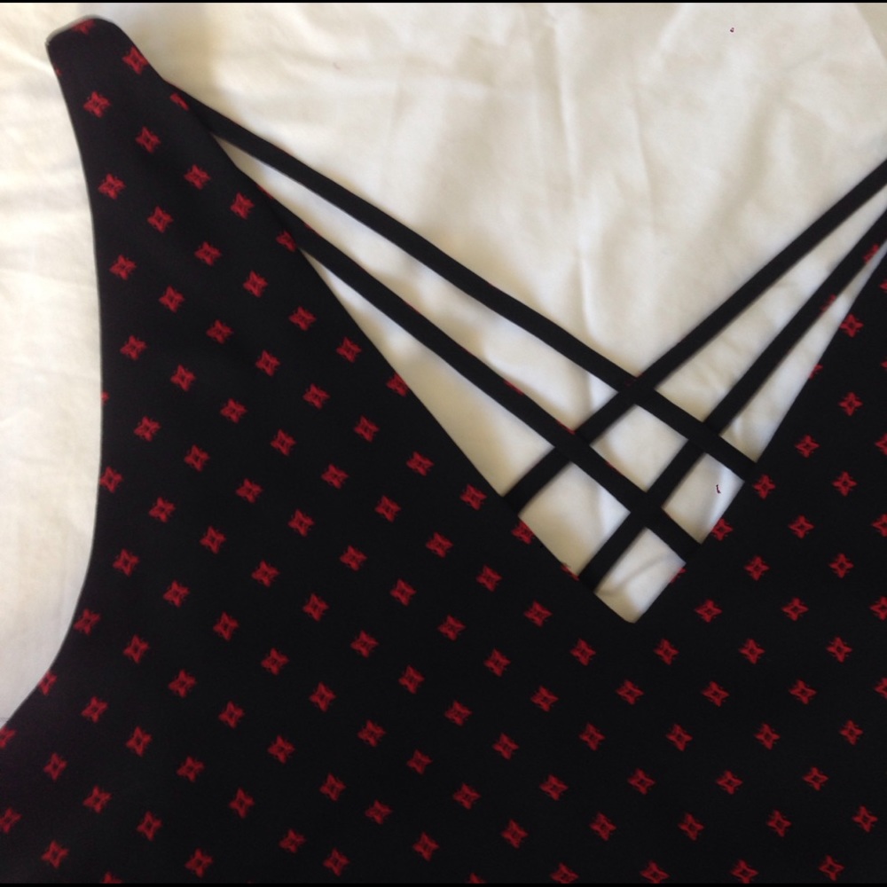 NWT Criss-Cross Back Express Blouse