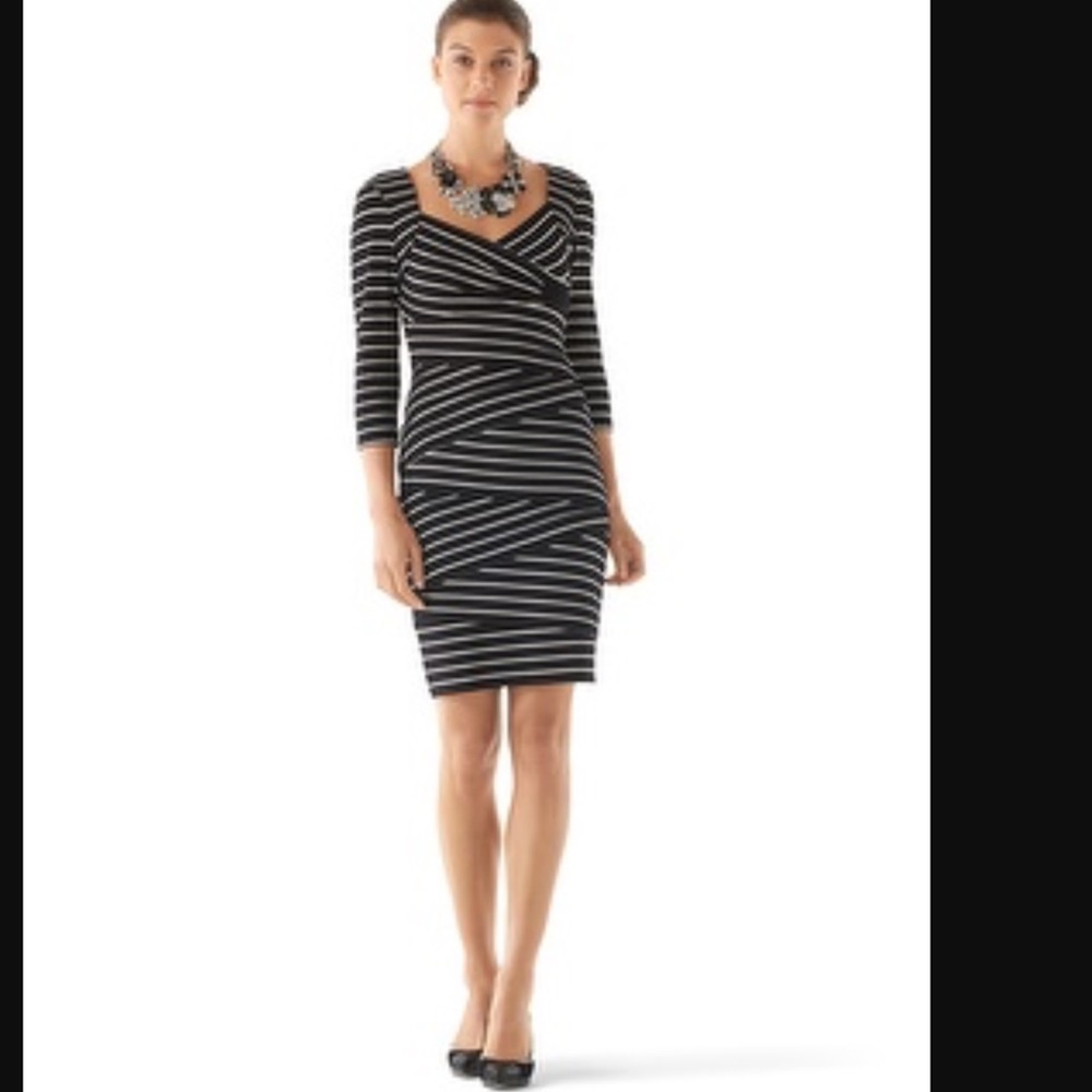 Whitehouse/Blackmarket instantly slimming dress