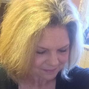 Meet your Posher, Kim