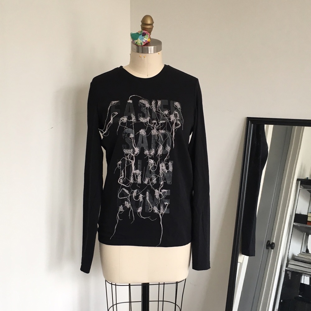 Thread Graphic T shirt