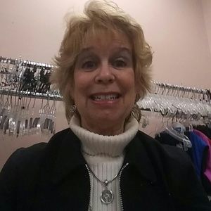 Meet your Posher, Jan