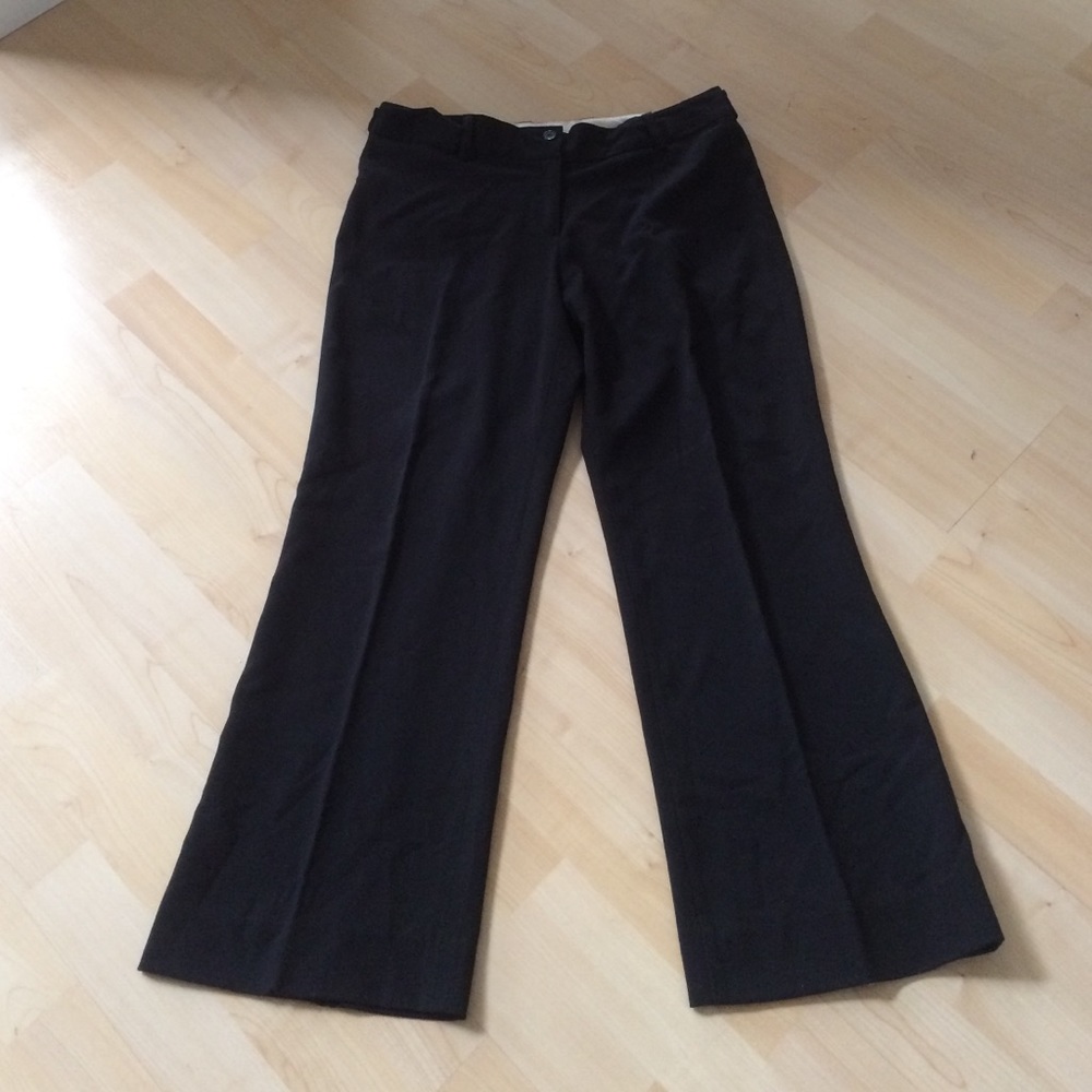 Grace Element size 6, black pants. In great condit