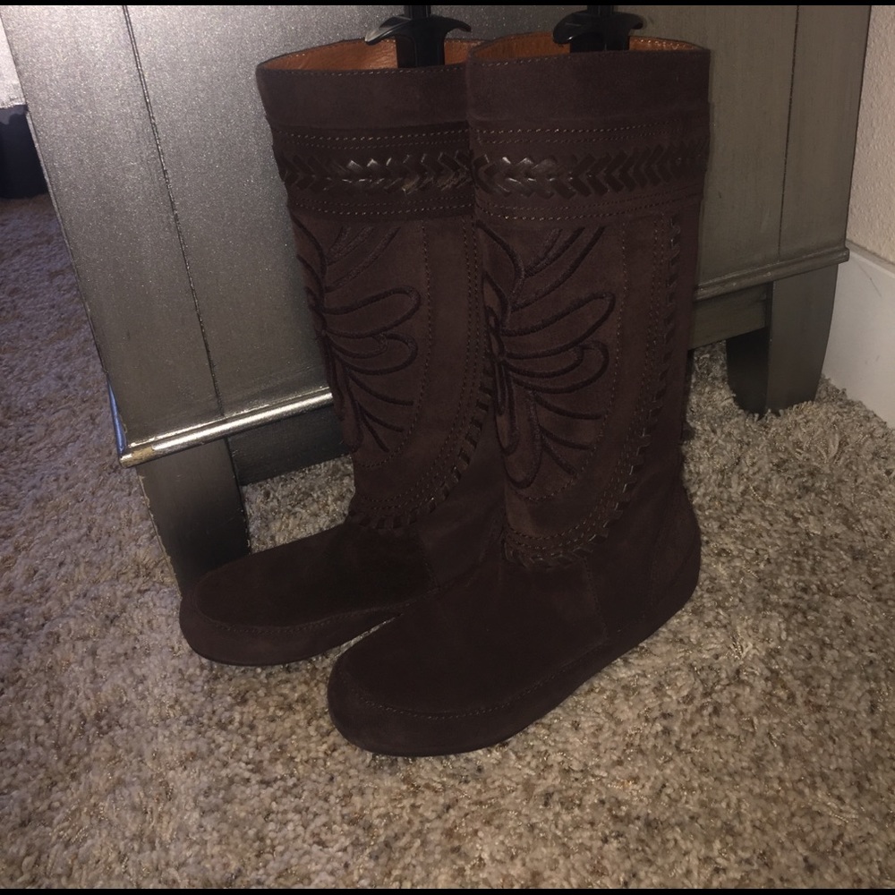 Lucky brand boots 8❤️hour only❤️