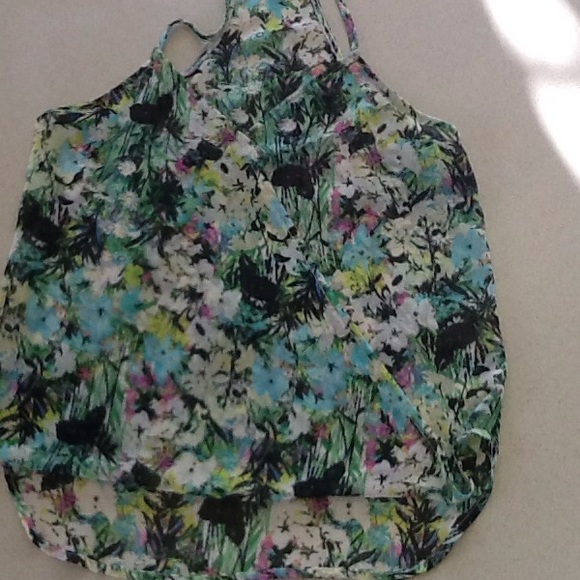Summer ready floral camisole💕 - Picture 2 of 2