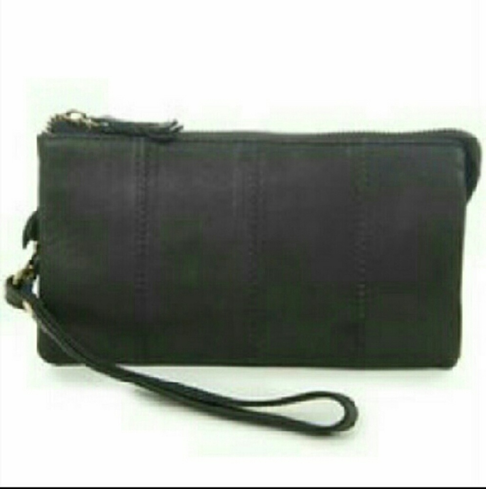 Black wristlet NWT