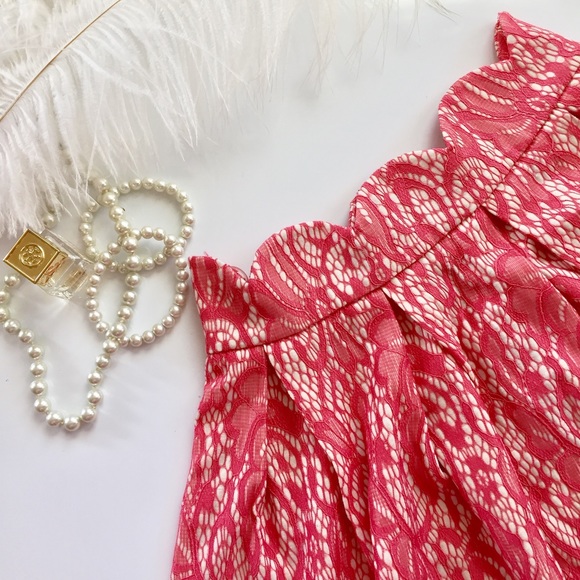 Francesca's Collections Dresses & Skirts - ⚡️High-waisted Scalloped Skirt⚡️