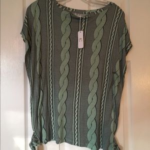 ⚡️Flash sale⚡️Charming Charlie's side tie top.