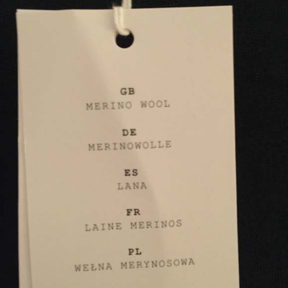 & Other Stories Green Turtleneck Sweater - Picture 5 of 5