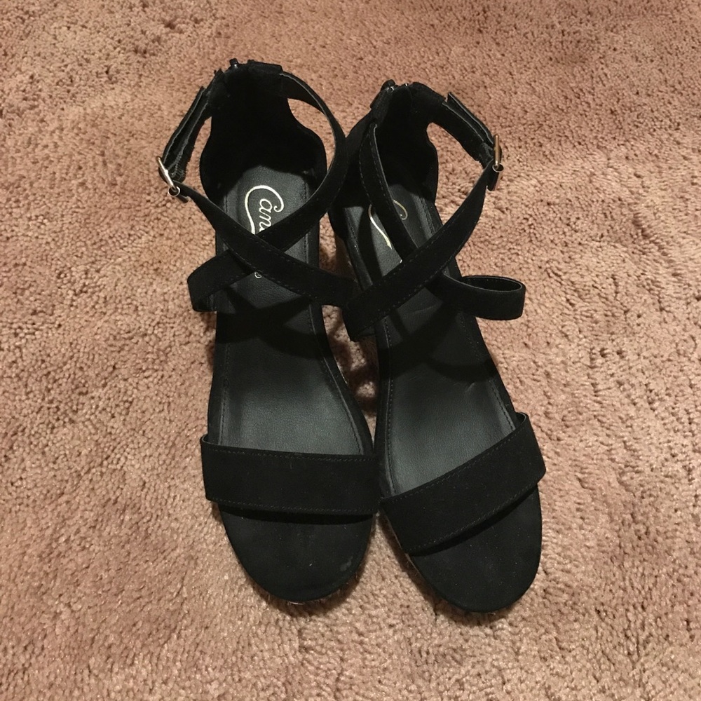 Worn Once nice clean wedges