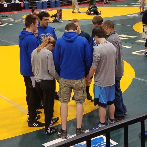 Meet your Posher, Cassandra - Picture 1 of 1