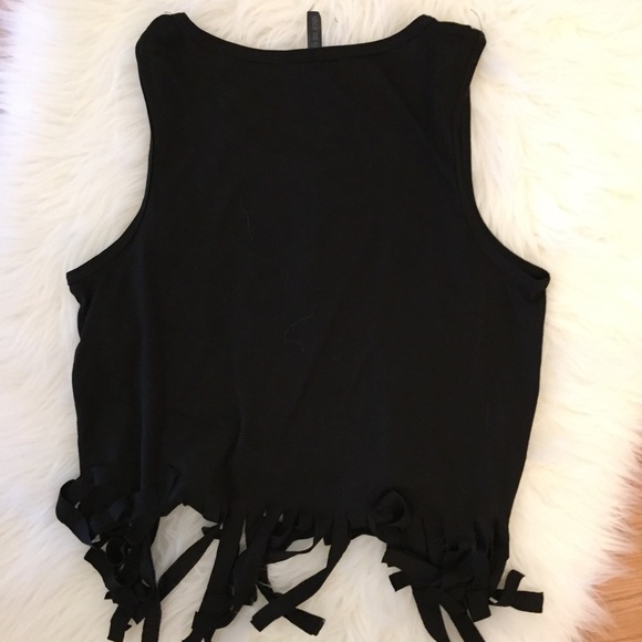 •LAST ONE• Cali Life Fringe Crop Top - Picture 5 of 6