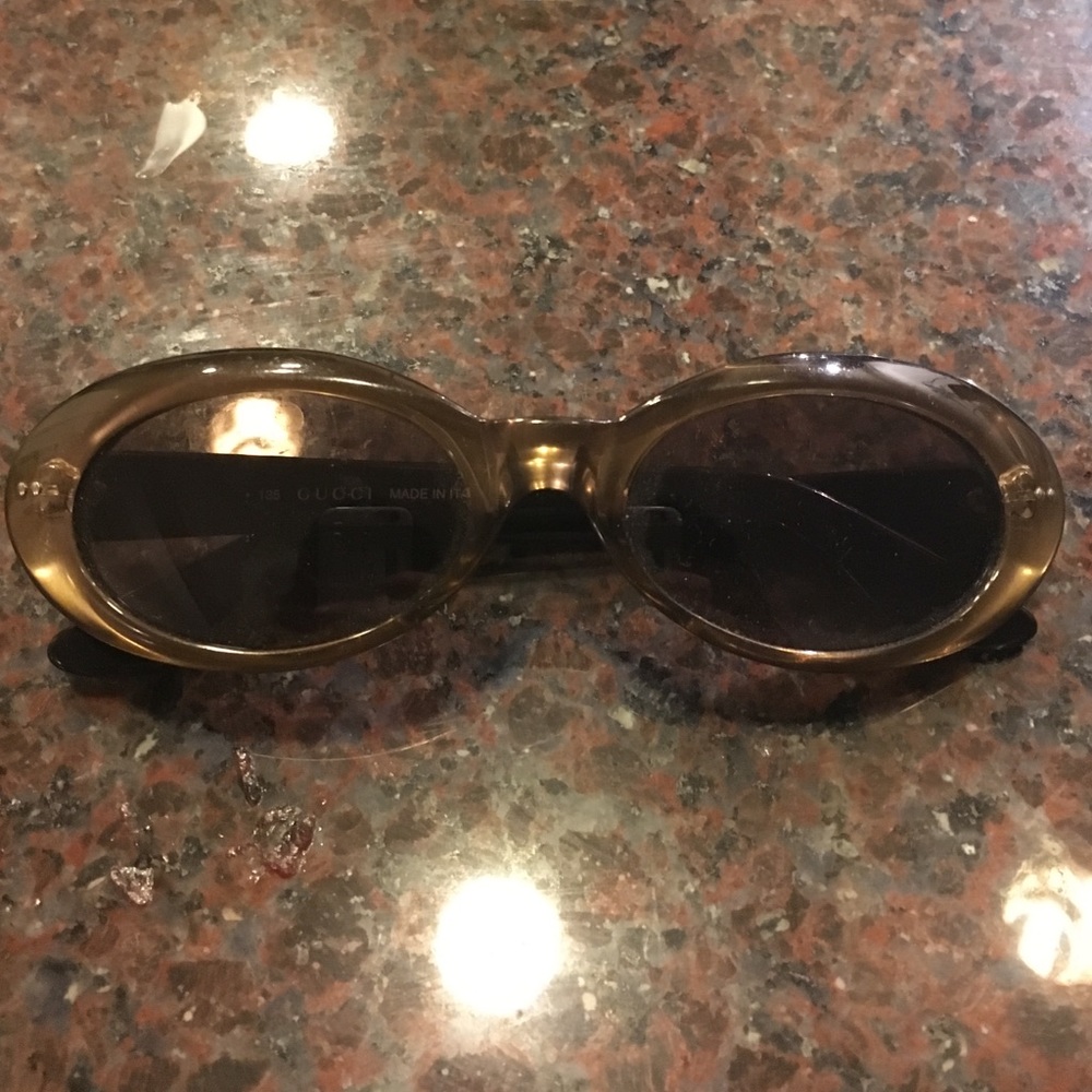 Gucci oval vintage sunglasses
