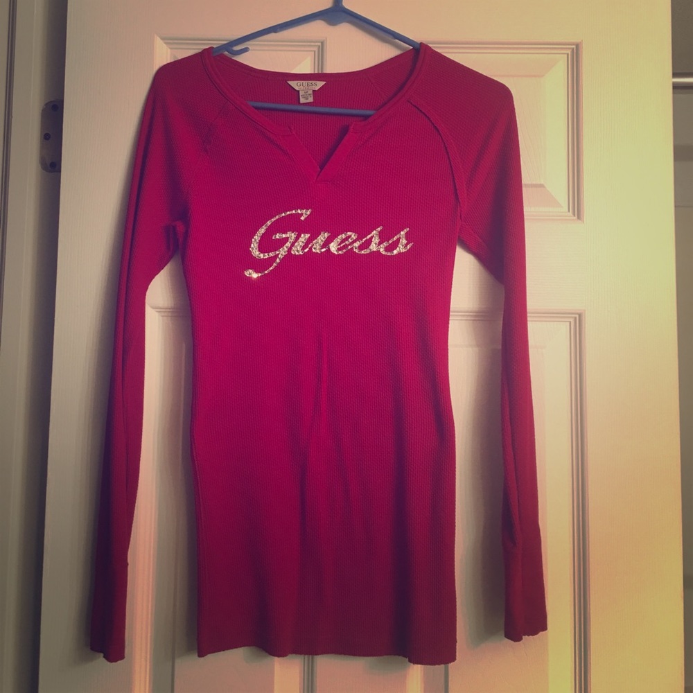 Guess sweater. Size: small