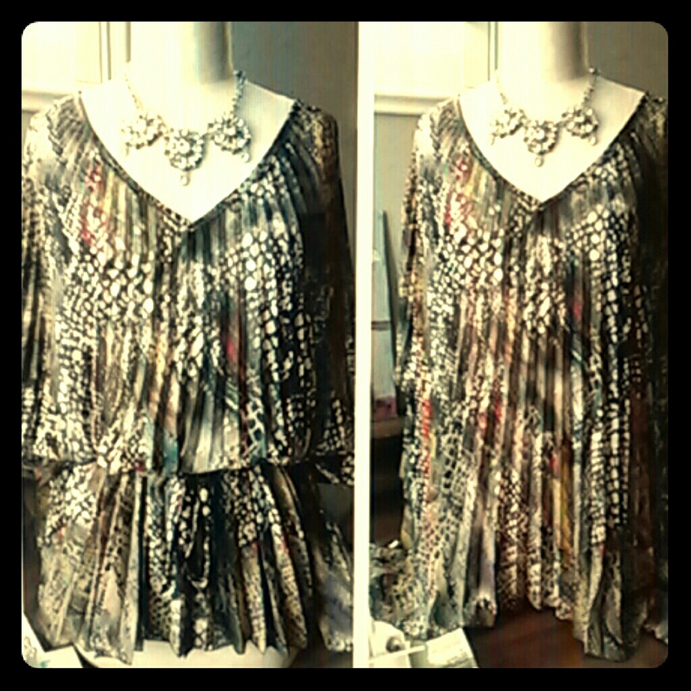 NWOT Miss Tina Rainbow Snake Print Chiffon Tunic