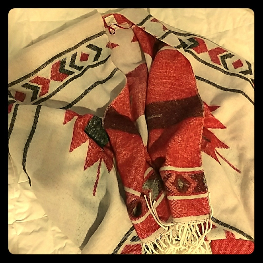 Wild Pearl poncho- used only 1