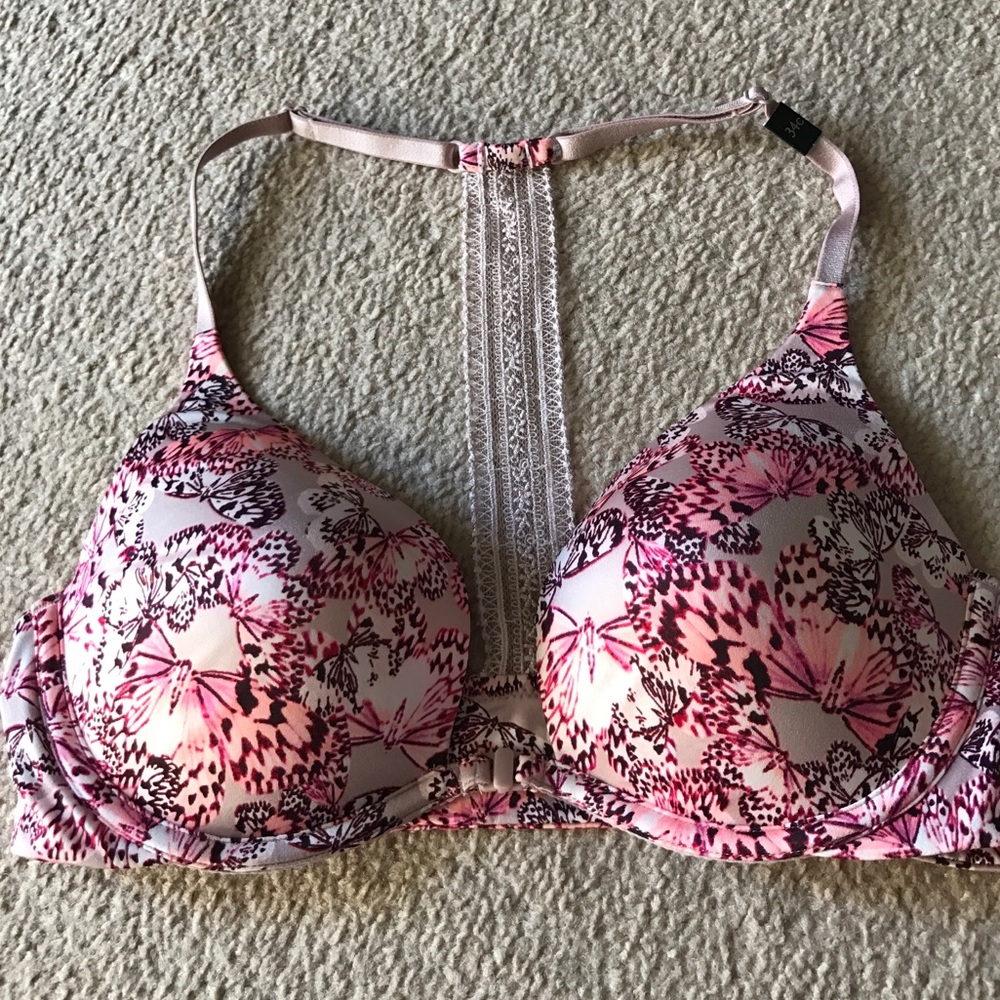 Sold Victoria's Secret Very Sexy Push-up 34C