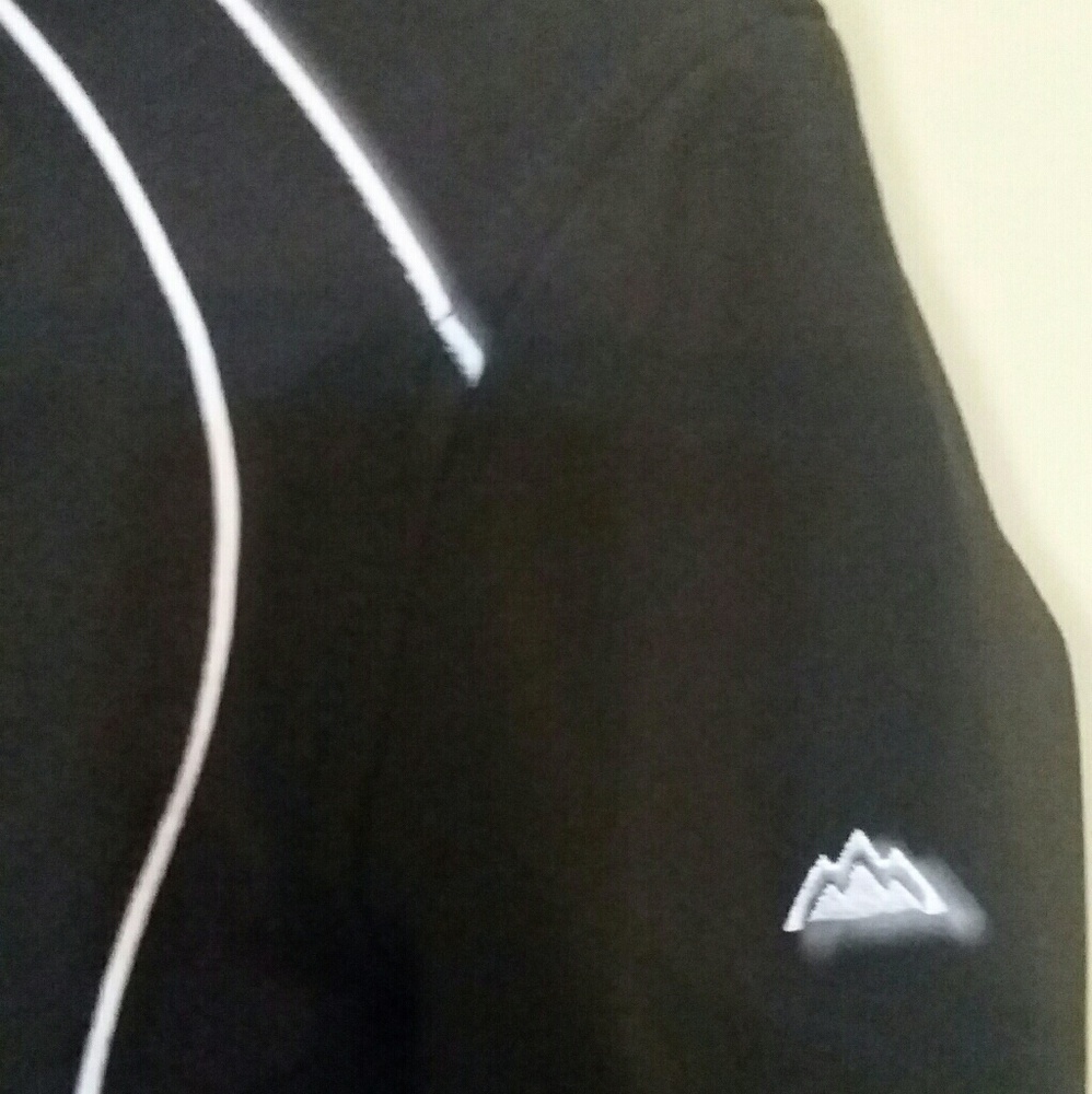 Snozu Jacket - image 3