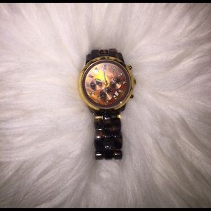 SOLD. Brown & gold authentic MK watch!
