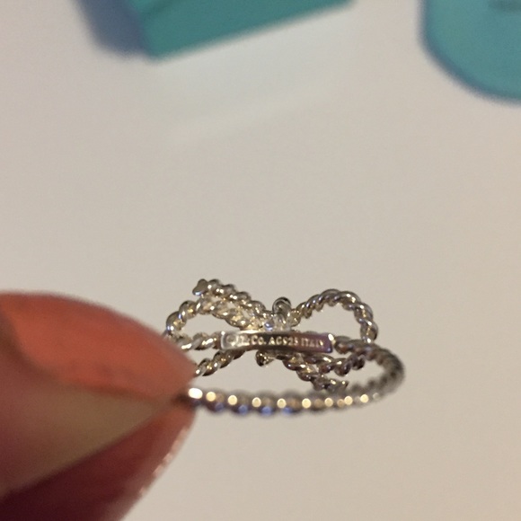 🎉SALE: Tiffany & Co. Twist Bow Ring NIB - Picture 6 of 6