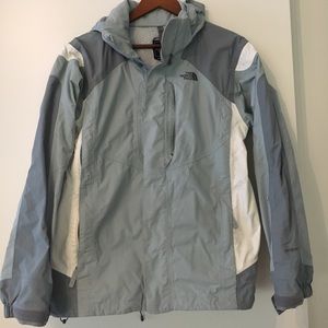 North Face Shell - perfect for skiing