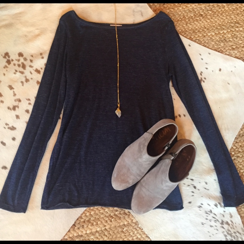 GAP boatneck long sleeve shirt