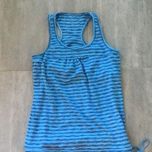 Athleta yoga top