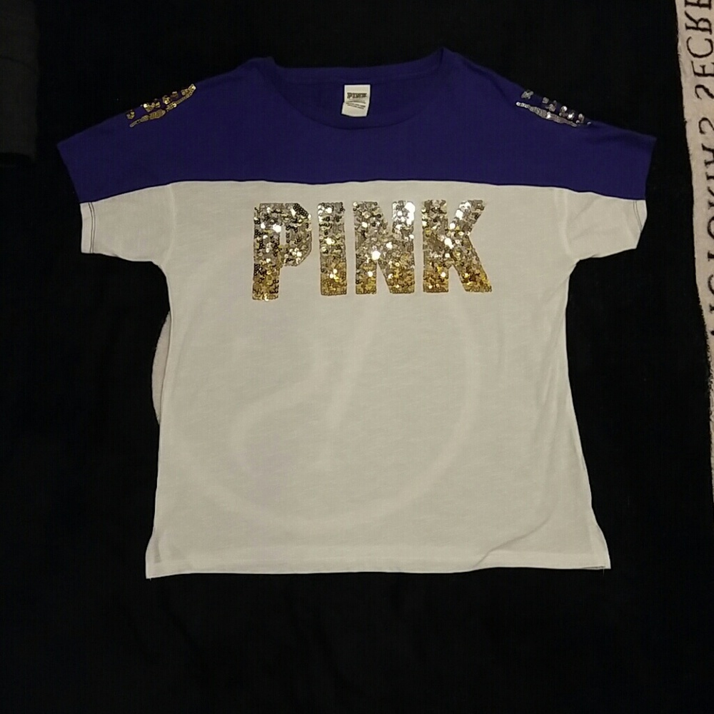 NWOT VS PINK BLING TEE
