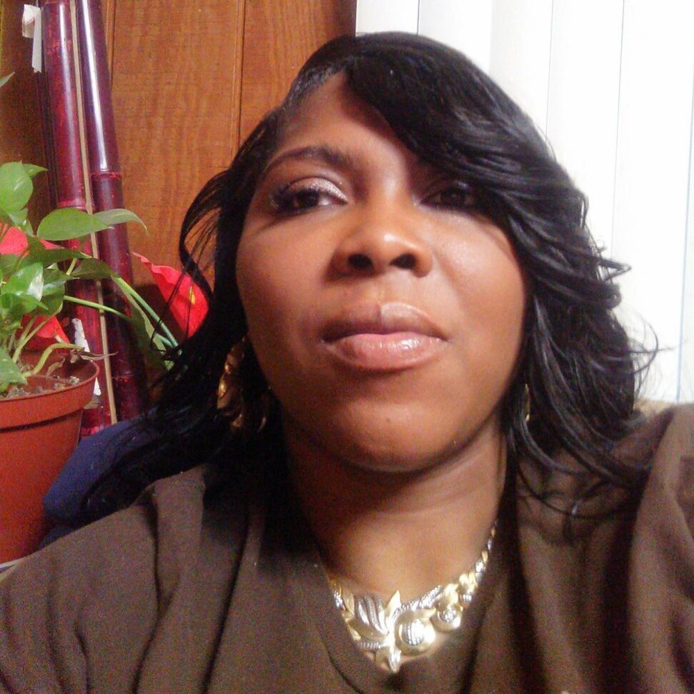 Meet your Posher, Devonna
