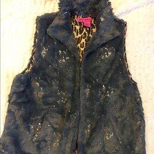 Fur Vest