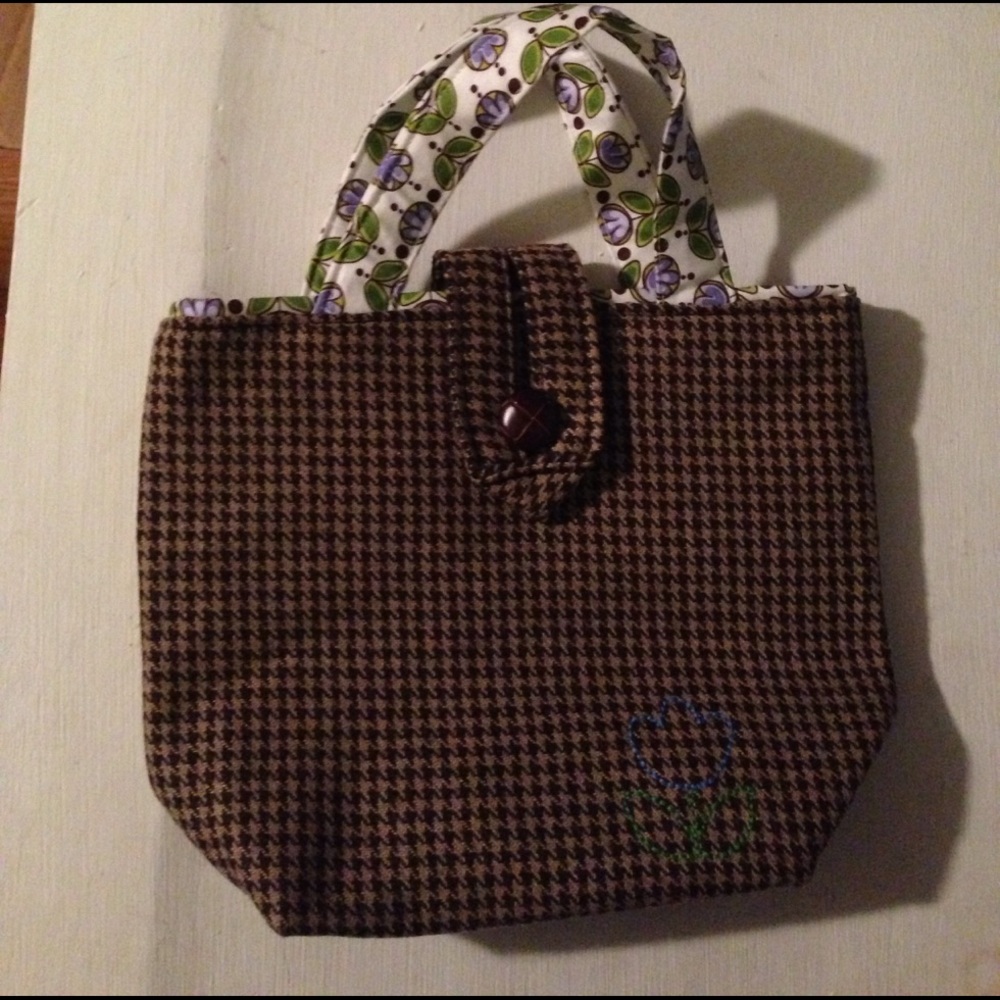Itty bitty bag company. Handmade houndstooth bag
