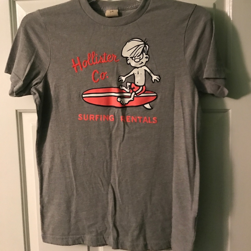 Grey Hollister Tee