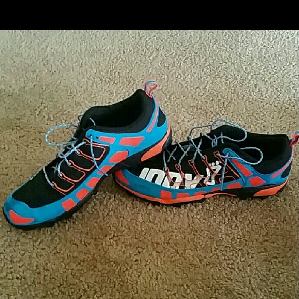 Inov trail sneakers