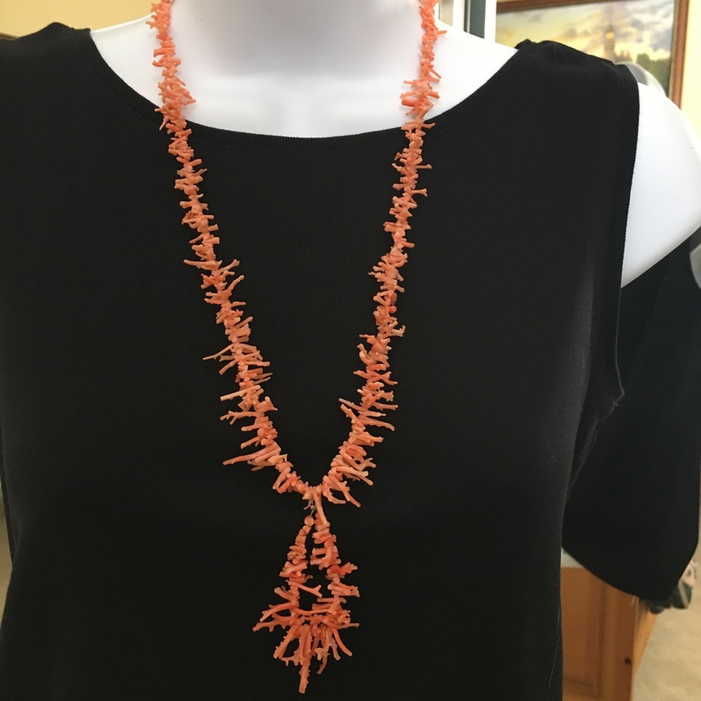 Genuine salmon branch coral long necklace - Picture 5 of 8