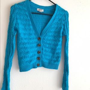Short cardigan/shrug