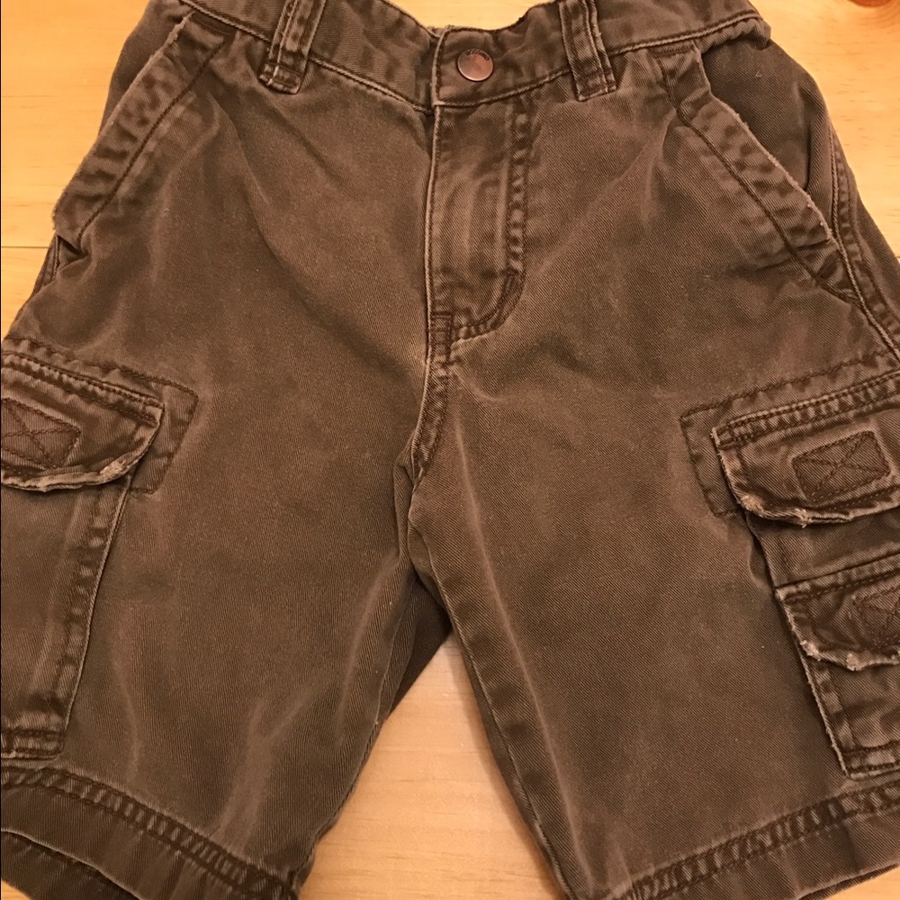 Boys size 5 Shorts