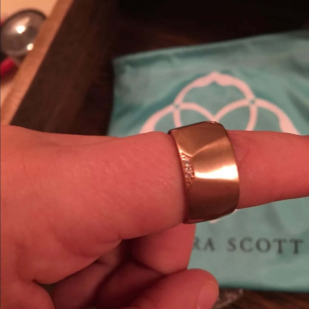 Kendra Scott Rose Gold Marnie Ring, Size 7, NWOT!!