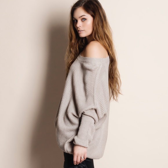 1DAYSALE Off Shoulder Oversized Sweater Top - Picture 2 of 3