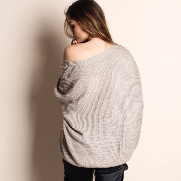 1DAYSALE Off Shoulder Oversized Sweater Top - Picture 3 of 3