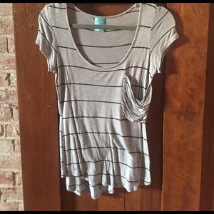 Short sleeve striped shirt with oversized pocket