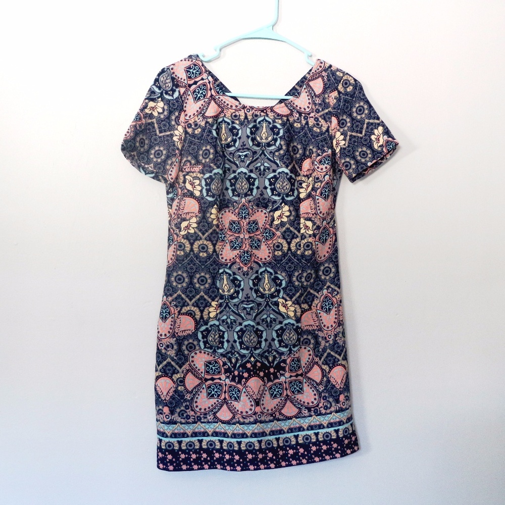 Hollister Co Pattern Shift Dress Size XS