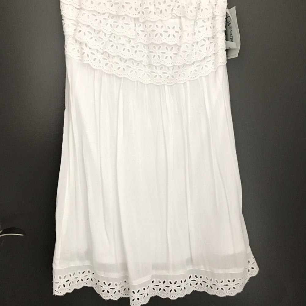Snow White strapless dress