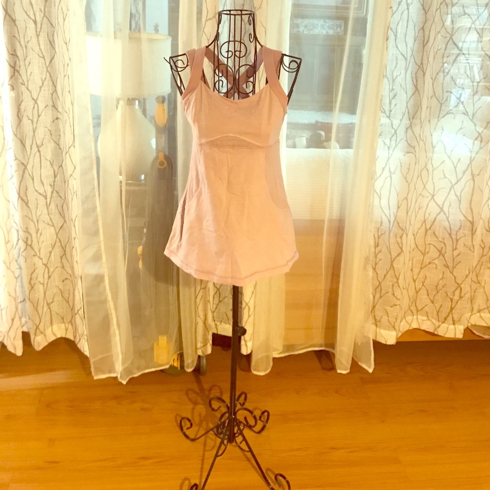 Lulu lemon cross tank