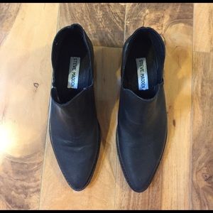 Steve Madden Pointy Ankle Booties