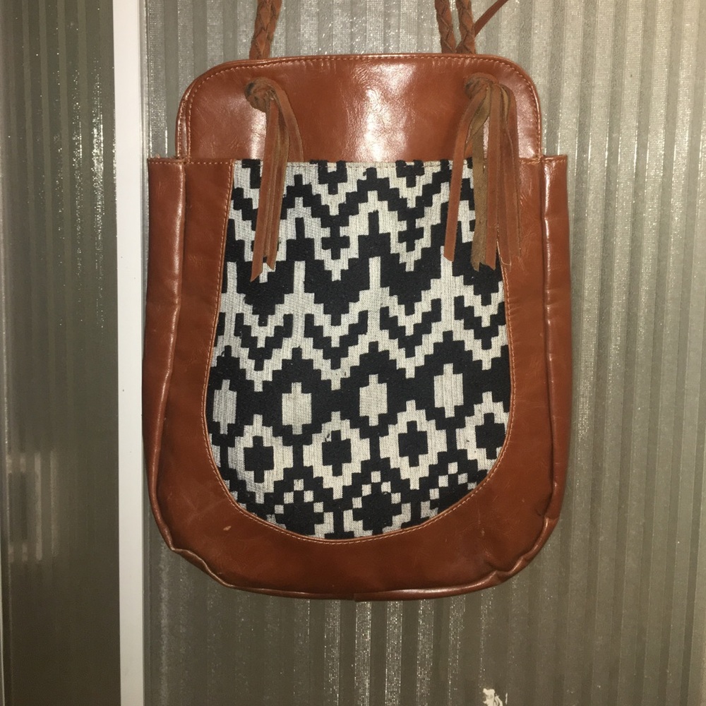 Rue 21 bag