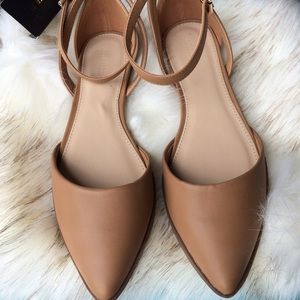 Size 7.5 strappy taupe flats
