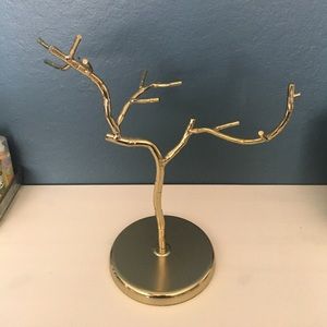Gold necklace tree!!
